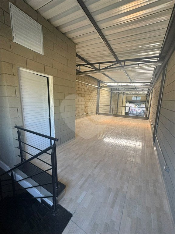 Galpão NOVO para Locação na Zona Norte – 250m² – Próximo à Fernão Dias