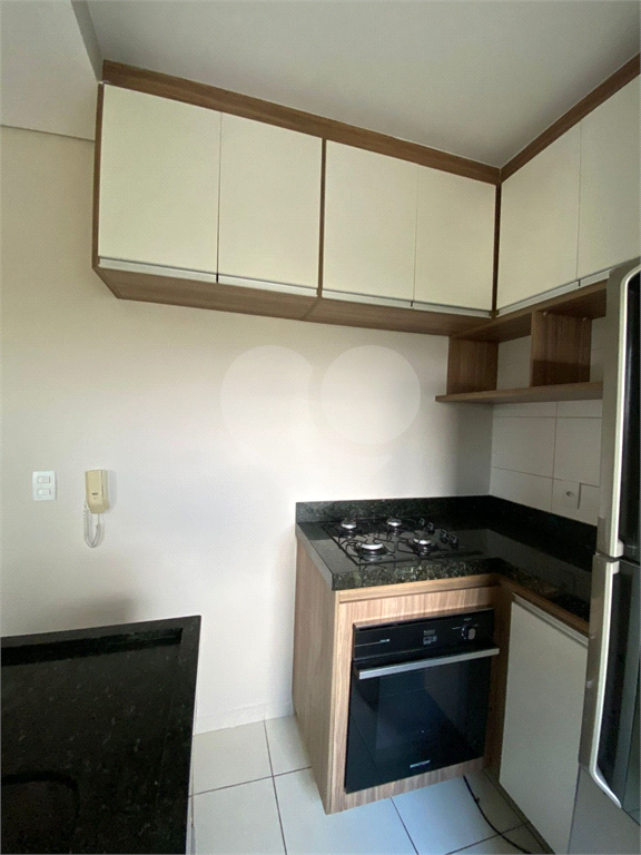 Apartamento para alugar com 2 quartos, 59m² - Foto 4