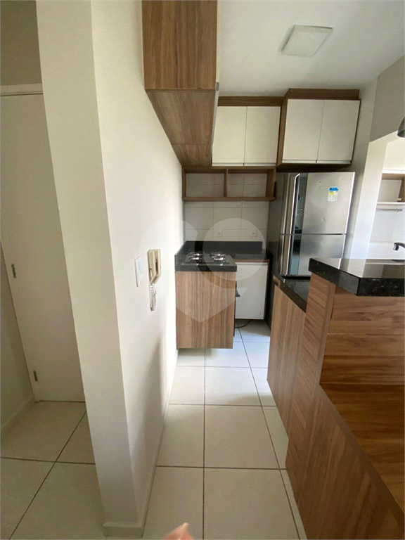 Apartamento para alugar com 2 quartos, 59m² - Foto 3
