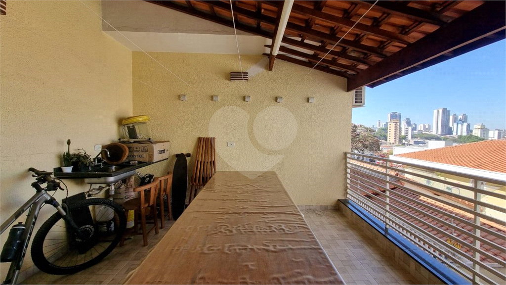 Sobrado à Venda | 166 m² | 3 suítes | 3 vagas no Tucuruvi!
