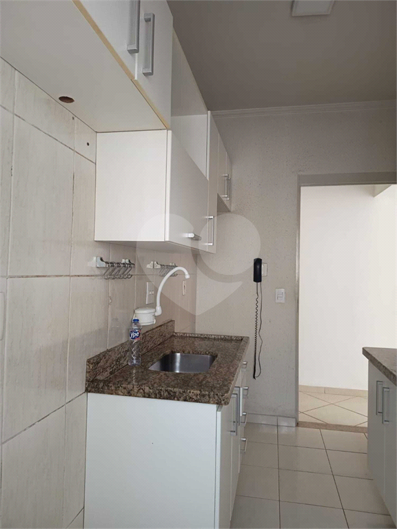 Apartamento à venda com 2 quartos, 50m² - Foto 22