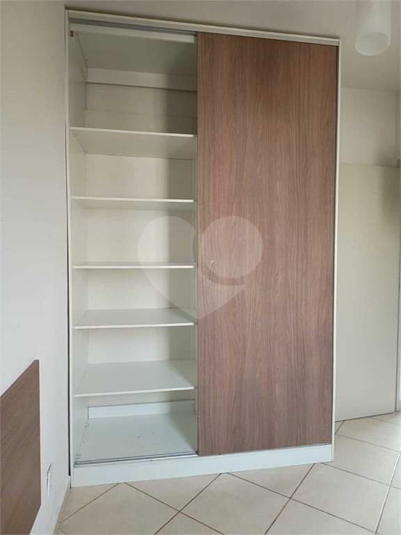 Apartamento à venda com 2 quartos, 50m² - Foto 15