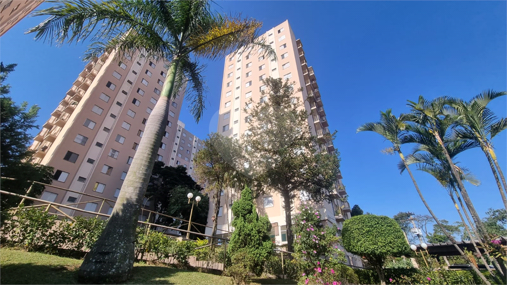 APARTAMENTO em PENHA