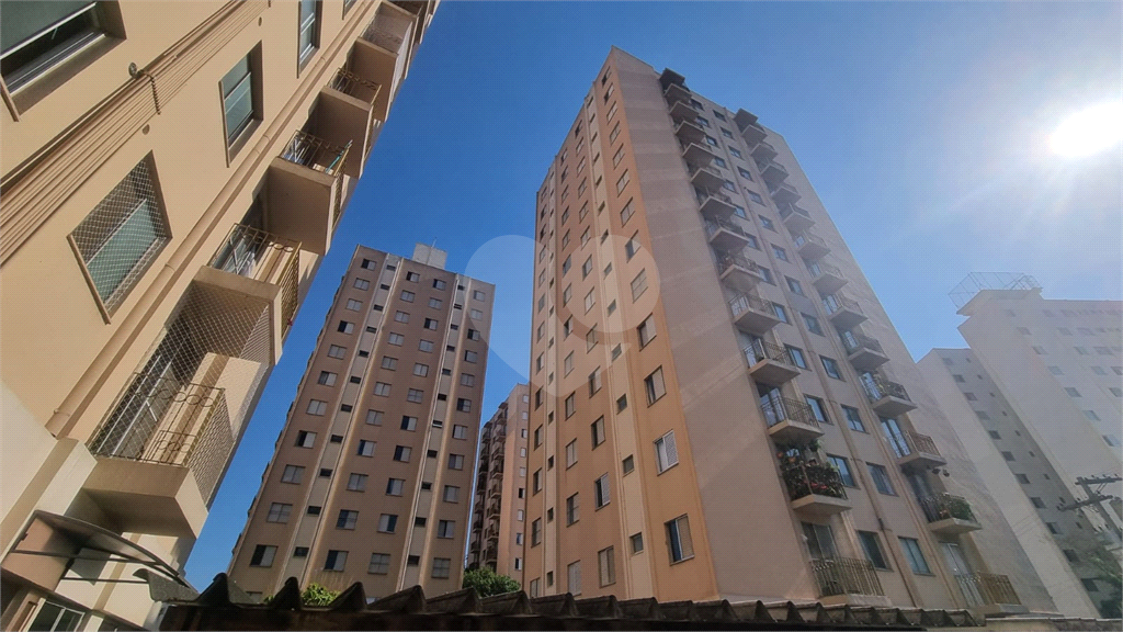 APARTAMENTO em PENHA