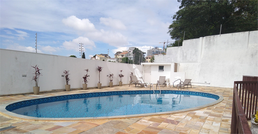 APARTAMENTO em TREMEMBÉ