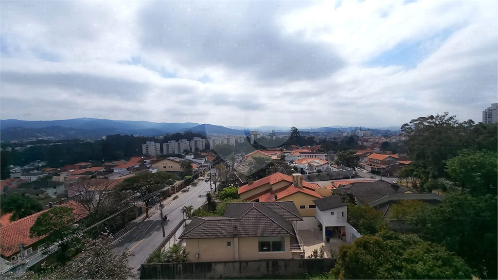APARTAMENTO em TREMEMBÉ