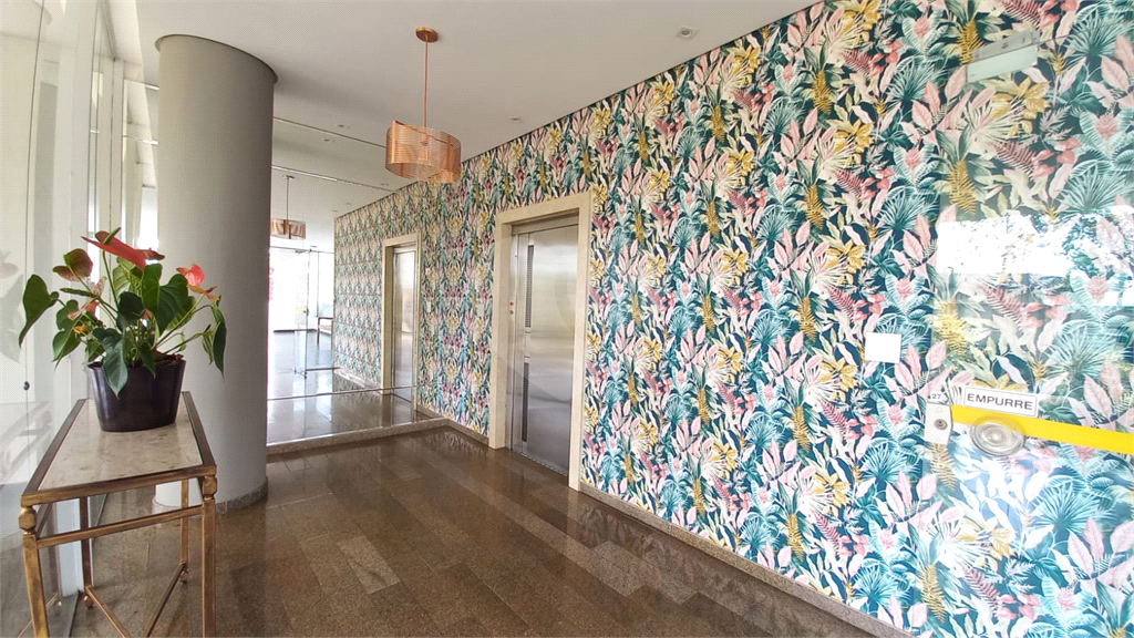 APARTAMENTO em TREMEMBÉ