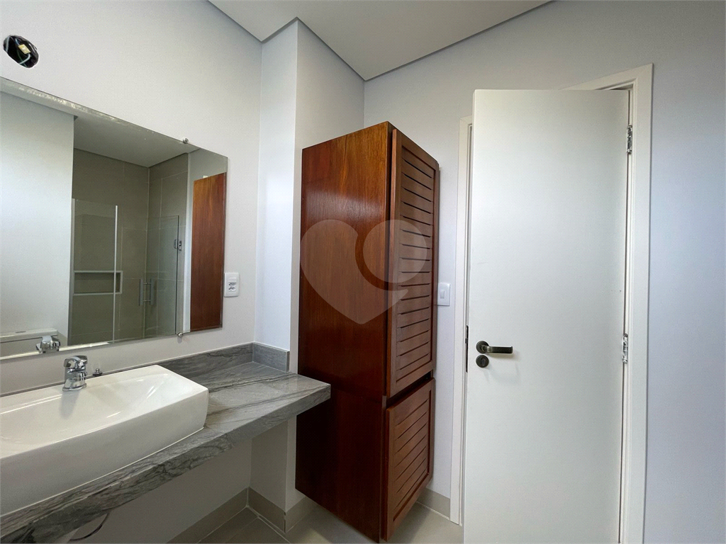 APARTAMENTO em TREMEMBÉ