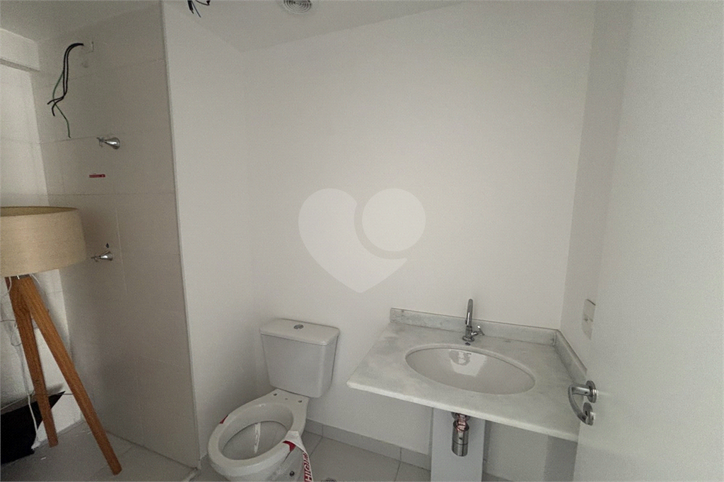 Studio na Consolação, a 250 metros do metrô Paulista - SP