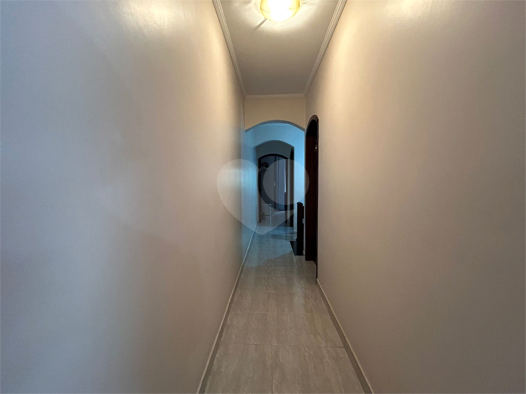 Sobrado Estilo Colonial à Venda – Vila Mazzei, São Paulo – 191m² Construídos – 3 Dormitórios (1 Suíte) – Lavabo – 3 Vagas – Rua Tranquila e Sem Saída