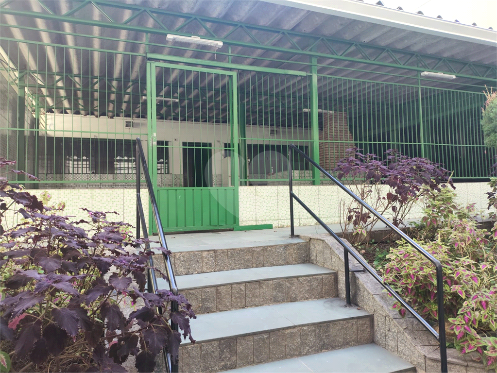 APARTAMENTO COM 2 QUARTOS E 1 VAGA DE GARAGEM COBERTA NA VILA NOVA CACHOEIRINHA