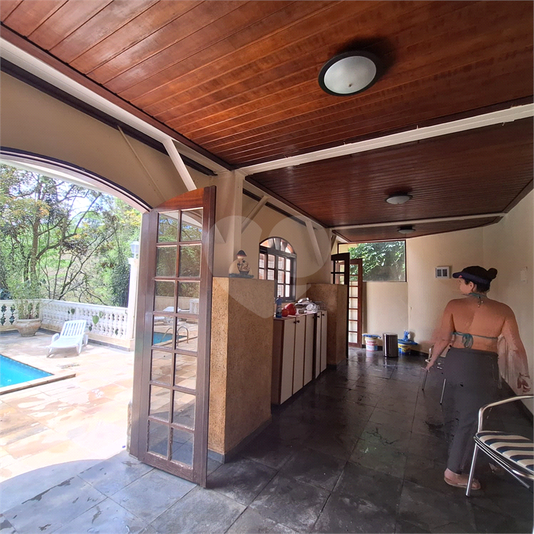 Sobrado em condomínio na Serra da Cantareira.