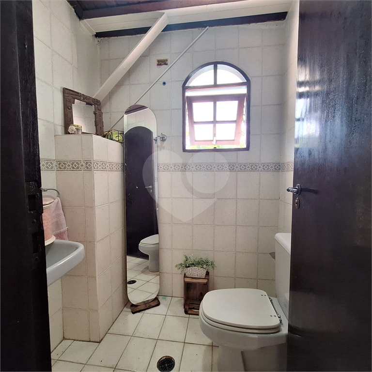 Sobrado em condomínio na Serra da Cantareira.