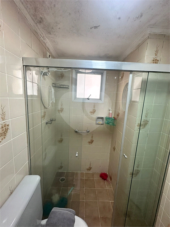 Apartamento para alugar na Rua Copacabana - 3 dormitórios