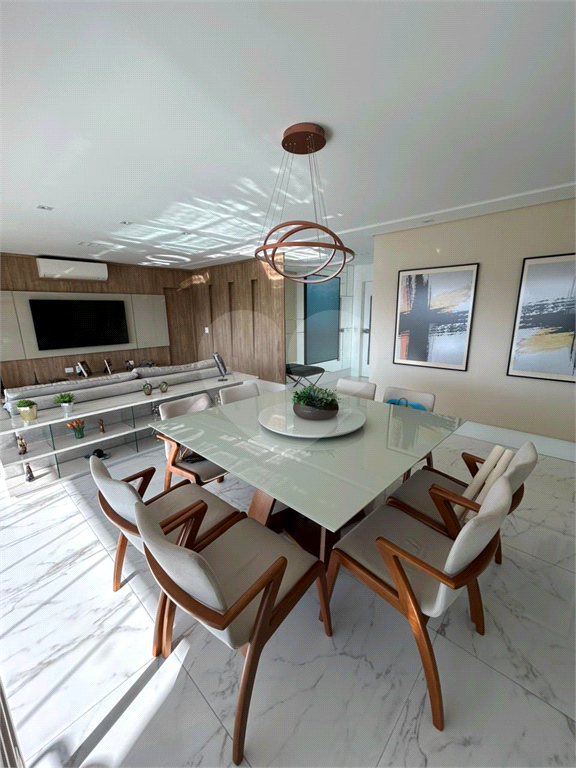 APARTAMENTO em JARDIM SANTA MENA