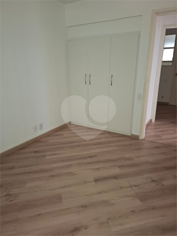 APARTAMENTO em SANTANA