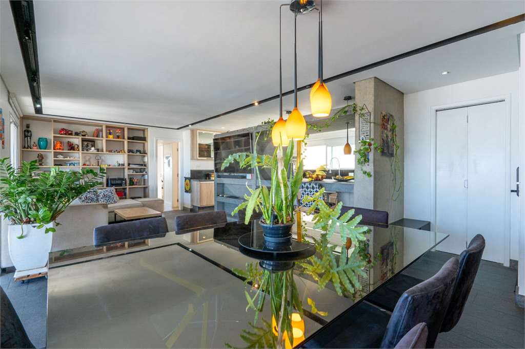 Apartamento da Rua Estevão Baião com 3 dormitorios sendo 1 suite - projeto moderno e aconchegante