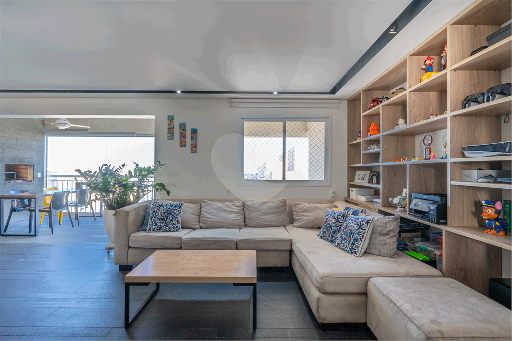 Apartamento da Rua Estevão Baião com 3 dormitorios sendo 1 suite - projeto moderno e aconchegante