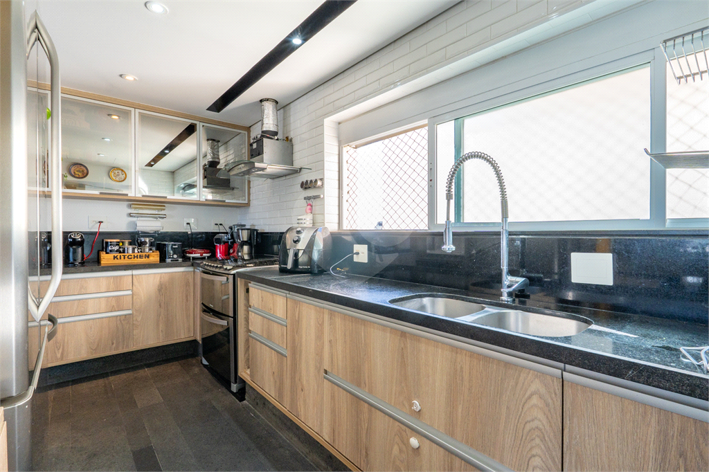 Apartamento da Rua Estevão Baião com 3 dormitorios sendo 1 suite - projeto moderno e aconchegante