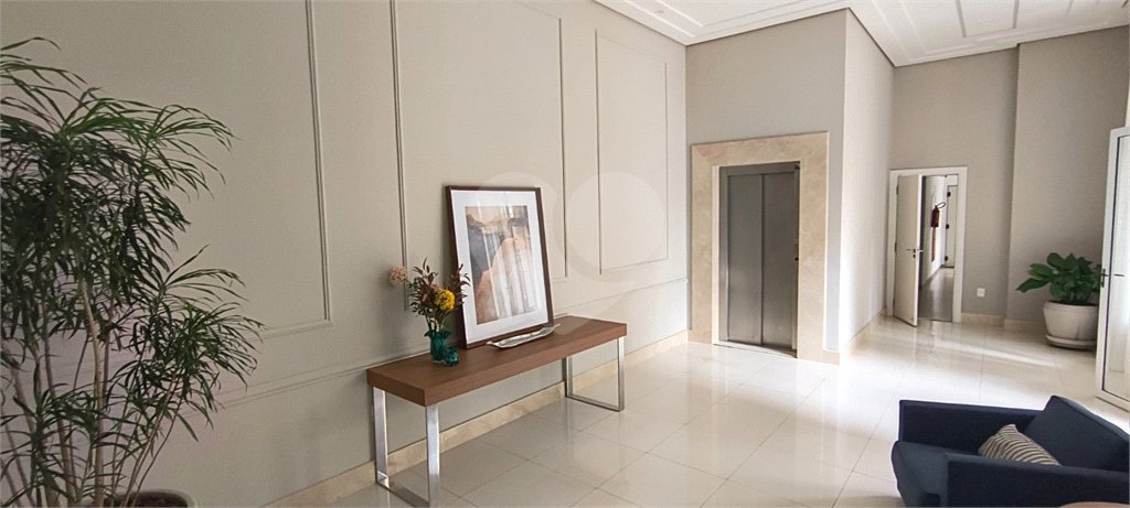 APARTAMENTO À VENDA NO PARAÍSO