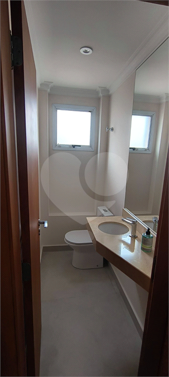 APARTAMENTO À VENDA NO PARAÍSO