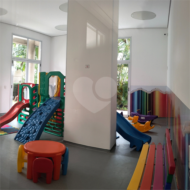 APARTAMENTO À VENDA NO PARAÍSO