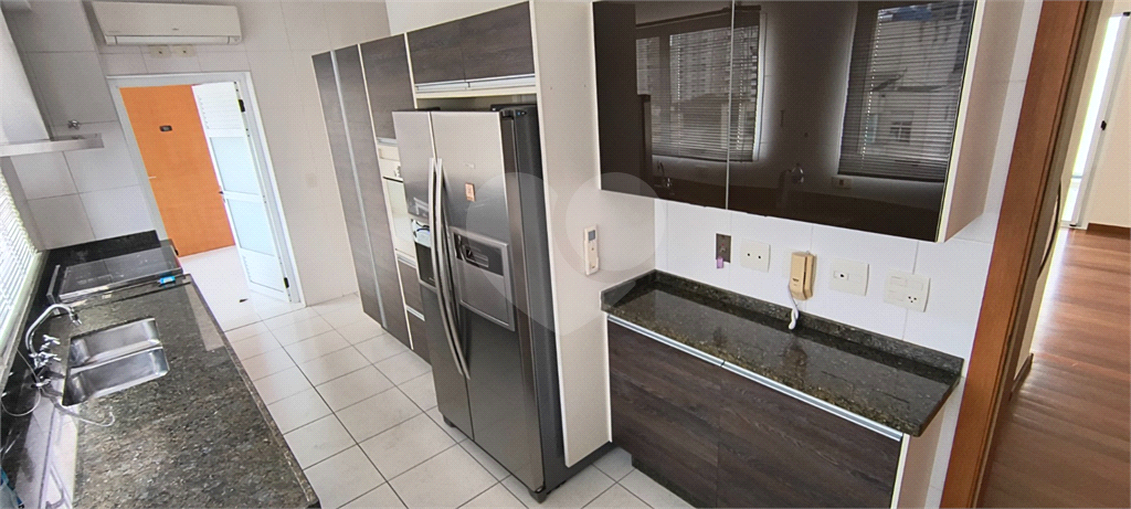 APARTAMENTO À VENDA NO PARAÍSO
