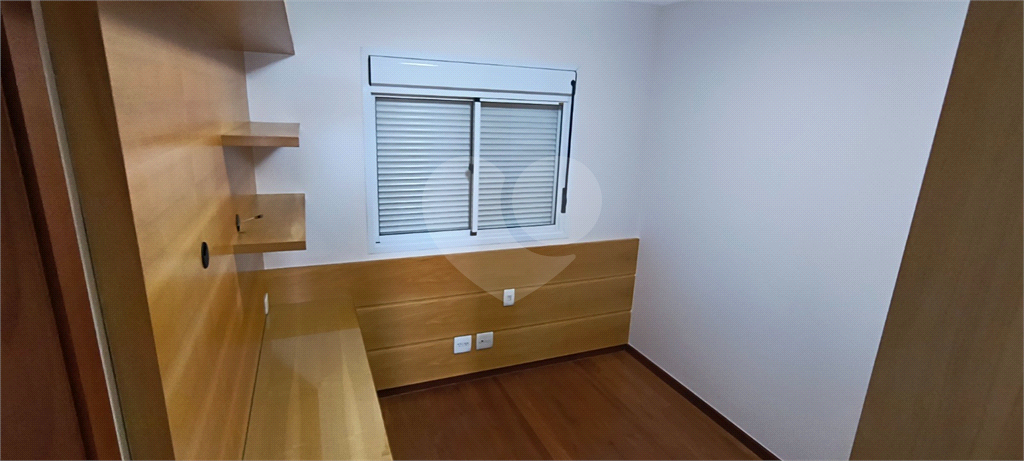 APARTAMENTO À VENDA NO PARAÍSO