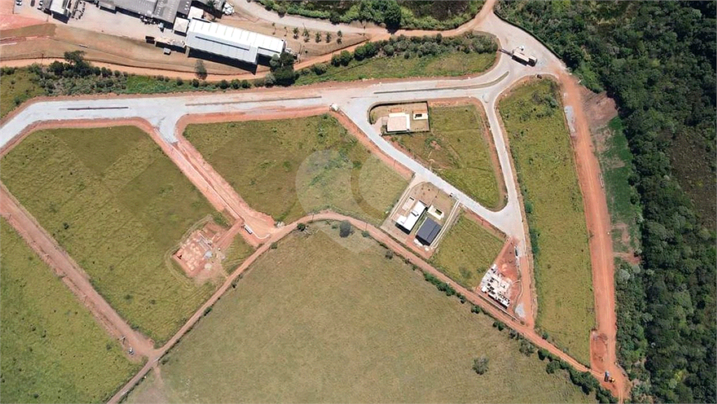 Terreno à venda, 1000m² - Foto 8