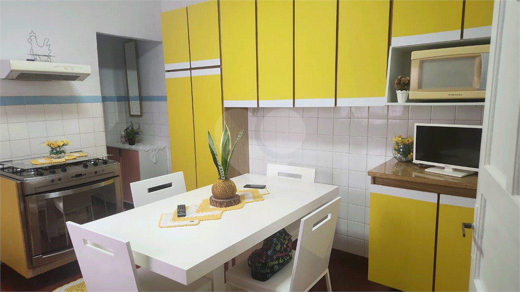 CASA TÉRREA COM ÓTIMO TERRENO