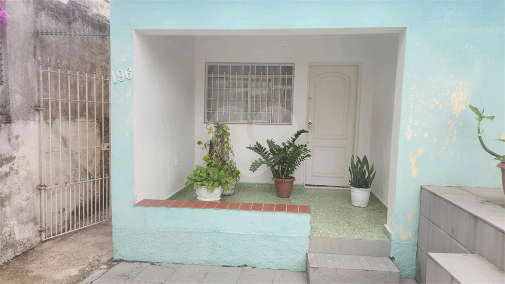 CASA TÉRREA COM ÓTIMO TERRENO