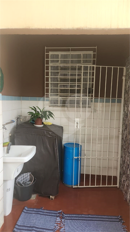 CASA TÉRREA COM ÓTIMO TERRENO