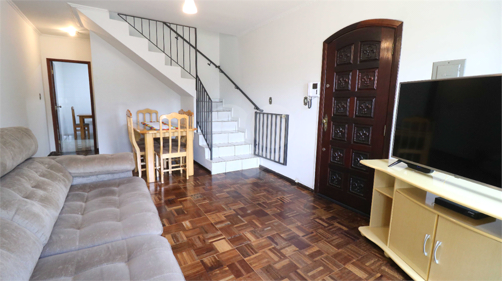 Sobrado à Venda no Tremembé 3 Dormitórios, Suíte, 190m², Área Gourmet Zona Norte/SP