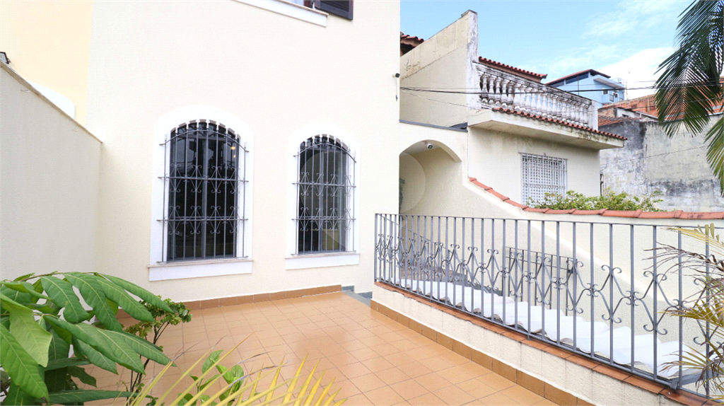 Sobrado à Venda no Tremembé 3 Dormitórios, Suíte, 190m², Área Gourmet Zona Norte/SP