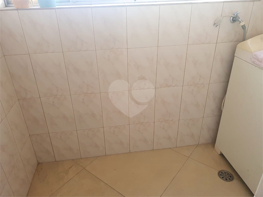 APARTAMENTO em SANTANA