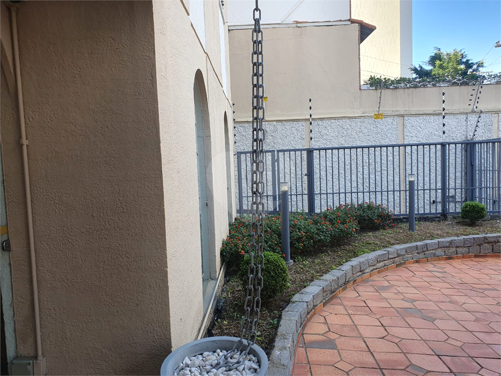 APARTAMENTO em SANTANA