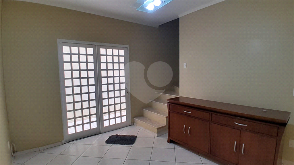 Casa para alugar com 3 quartos, 180m² - Foto 27