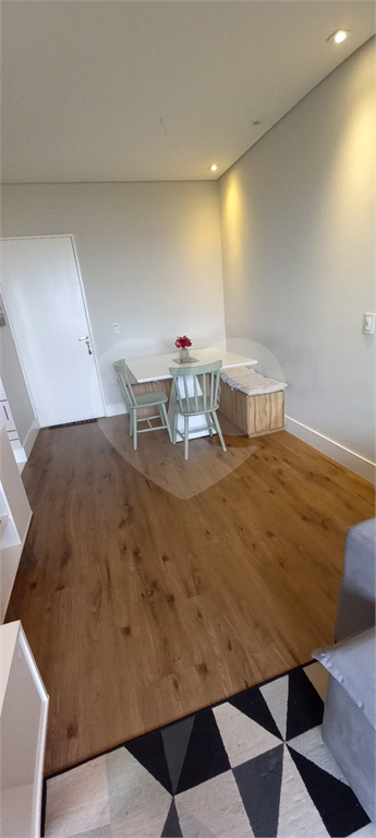 Apartamento à venda com 2 quartos, 62m² - Foto 3