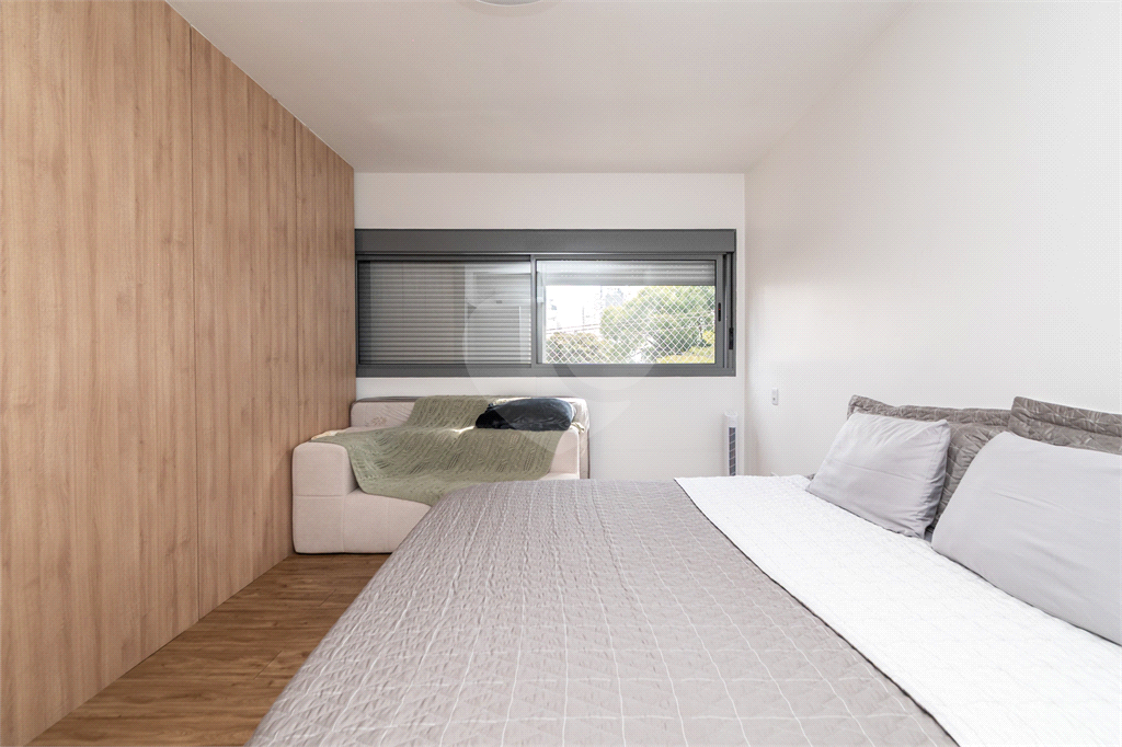 APARTAMENTO em PINHEIROS