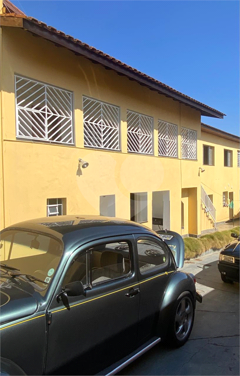 CASA A VENDA COM SALÃO COMERCIAL NA CASA VERDE