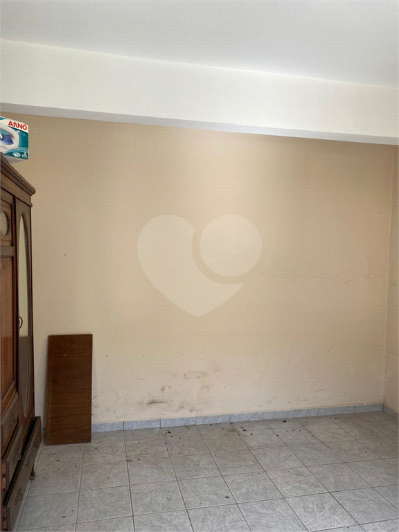 CASA A VENDA COM SALÃO COMERCIAL NA CASA VERDE