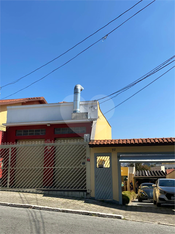 CASA A VENDA COM SALÃO COMERCIAL NA CASA VERDE