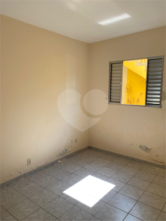 CASA A VENDA COM SALÃO COMERCIAL NA CASA VERDE