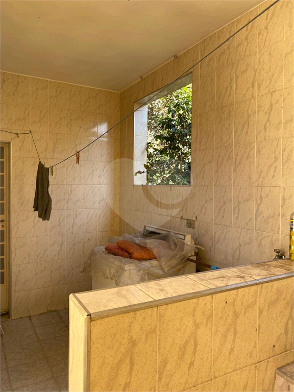 CASA A VENDA COM SALÃO COMERCIAL NA CASA VERDE