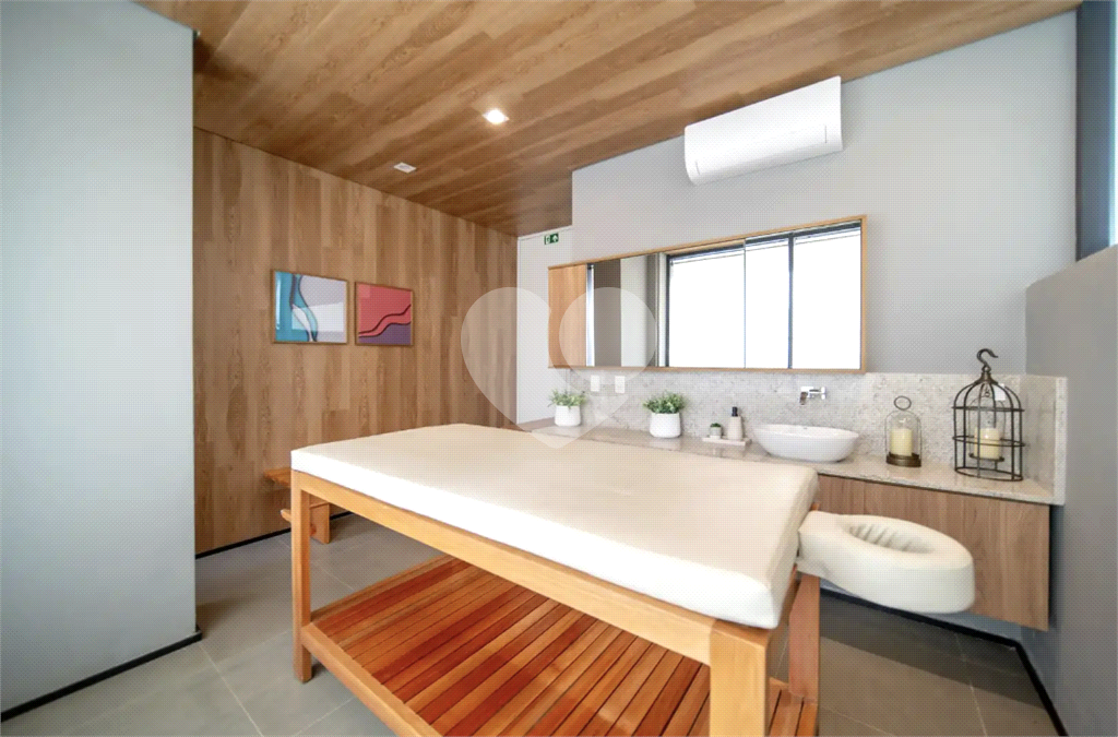 STUDIO EM PINHEIROS À VENDA OU LOCAÇÃO VENDER