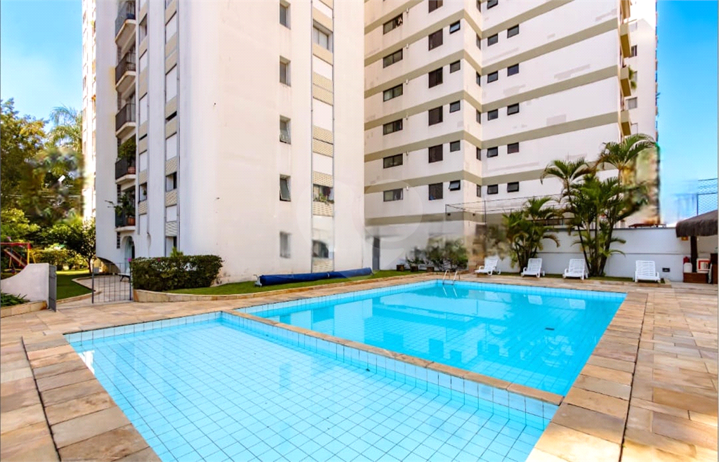 Apartamento com 2 suítes e 2 vagas na Vila Madalena