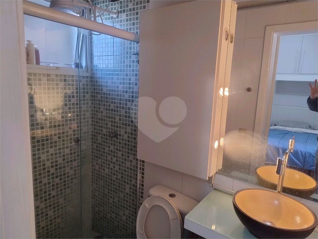 Apartamento à venda com 3 quartos, 75m² - Foto 16