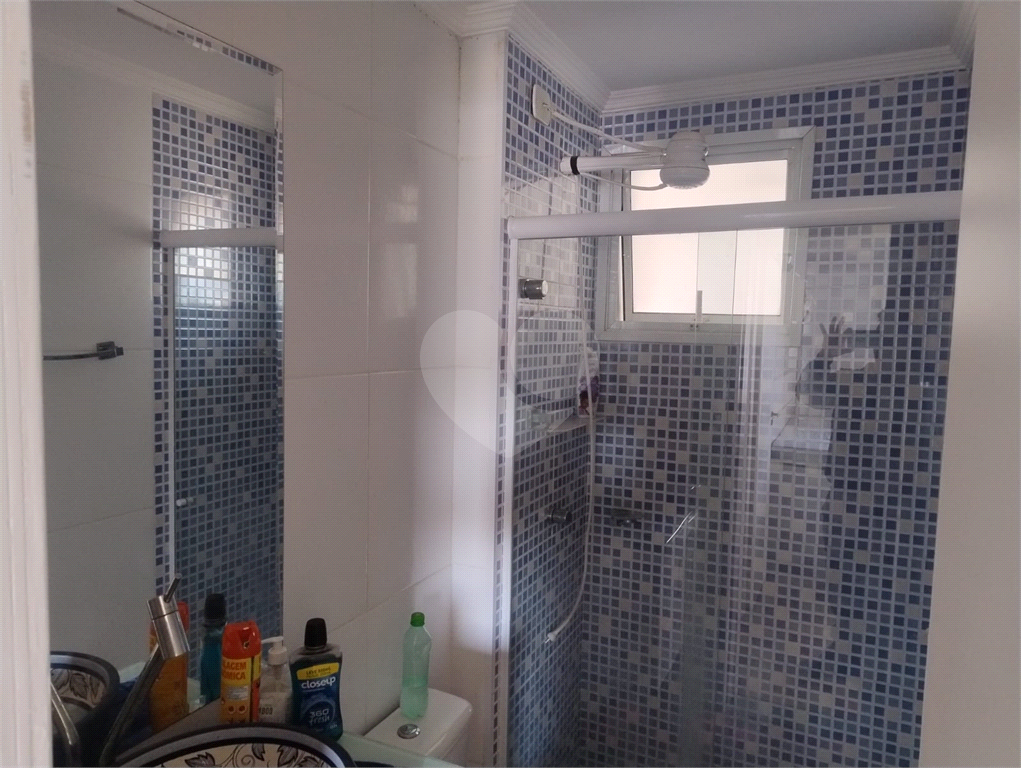 Apartamento à venda com 3 quartos, 75m² - Foto 17