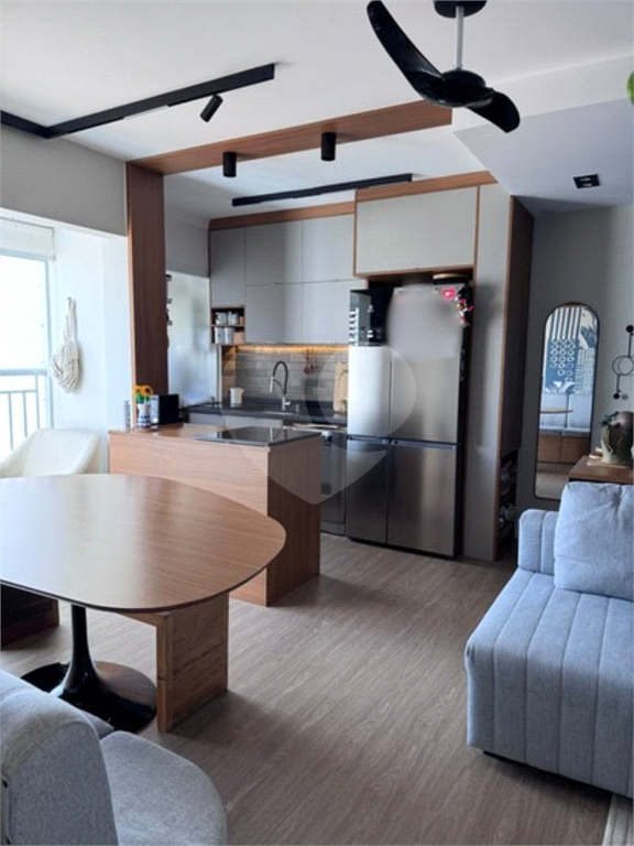 Apartamento a venda 2 dormitórios sendo 1 suíte próximo metrô
