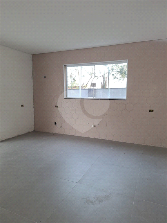 Casa para venda no Condomínio Canadá Village
